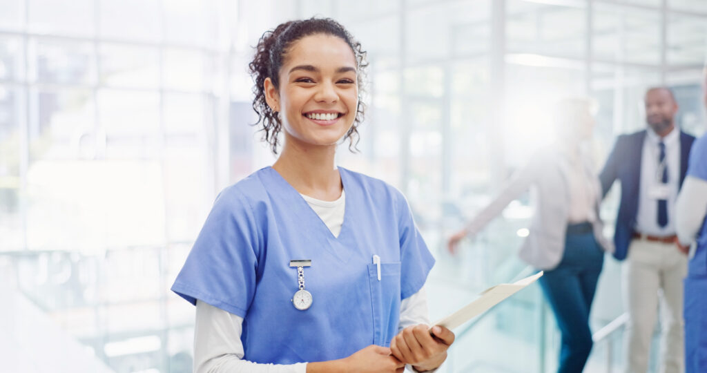 Why Now is a Great Time to Become a Medical Assistant