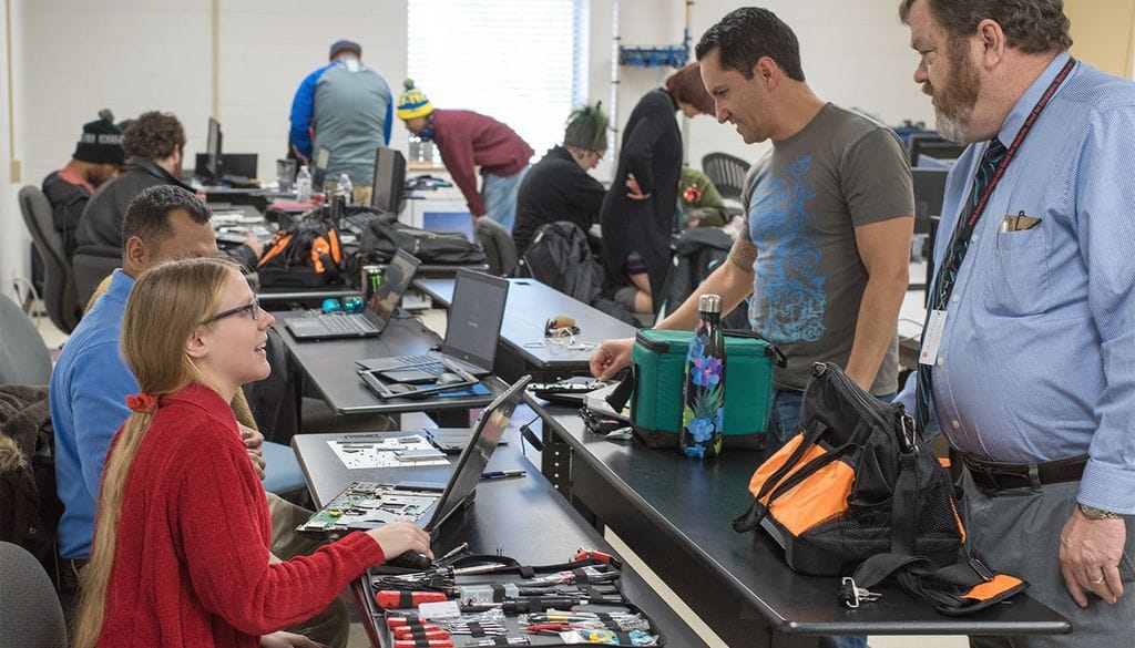 Computer Systems Technician Training School Colorado Springs CO   Banner Computer Science Technician 2 